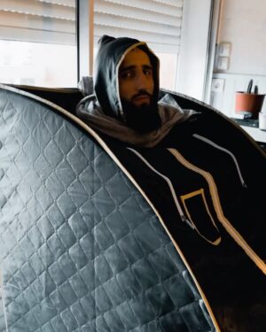 Abdoul Abdouraguimov Instagram - Le physique du @lazykingmma après la recharge +10kg.

Nous avons réalisé des tests physiques pour mesurer ses performances post cutting.
Les résultats sont plus que concluants. Hâte de le voir évoluer dans cette catégorie.
Le monstre arrive 😊
#mma #ufc #sport #combat #entrainement #sports #trainings #fight #lazyking #musculation #preparation