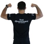 Abdoul Abdouraguimov Instagram - Nouvelle collection Bogoss mieux que Hugo Boss! Les LazY t-shirts sont disponibles sur le lien mis en bio⬆️ ( https://lazykingmma.com/) Édition limitée... 👕 : @muranomarquages 📸 : @l.adee