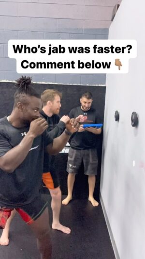 Abdul Razak Alhassan Instagram - It was close, just a couple hundredths of a second separated their times. Who do you think was faster?
@corysandhagenmma or @razakjudo ?
Leave a comment below 👇🏽
#NeuralMovement
-
We’re out here putting in work 💯📈
