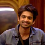 Abhishek Kumar Instagram - Happy heart, happy face . . Outfit by:- @bk_garments_malad . . #abhishekavengers #abhishekkumar #bb17 #jiocinema #colorstv