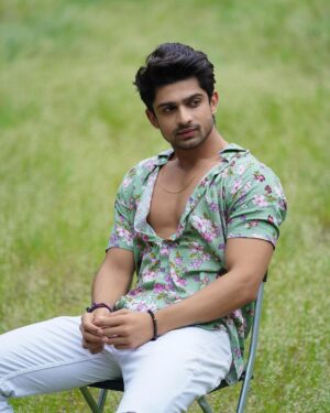 Abhishek Kumar Instagram - Effortlessly cool, gracefully bold.
.
.
.
Outfit by:- @gritstonesofficial 
.
.
#abhishekavengers #abhishekkumar #bb17 #biggboss17 #colorstv #jiocinema
