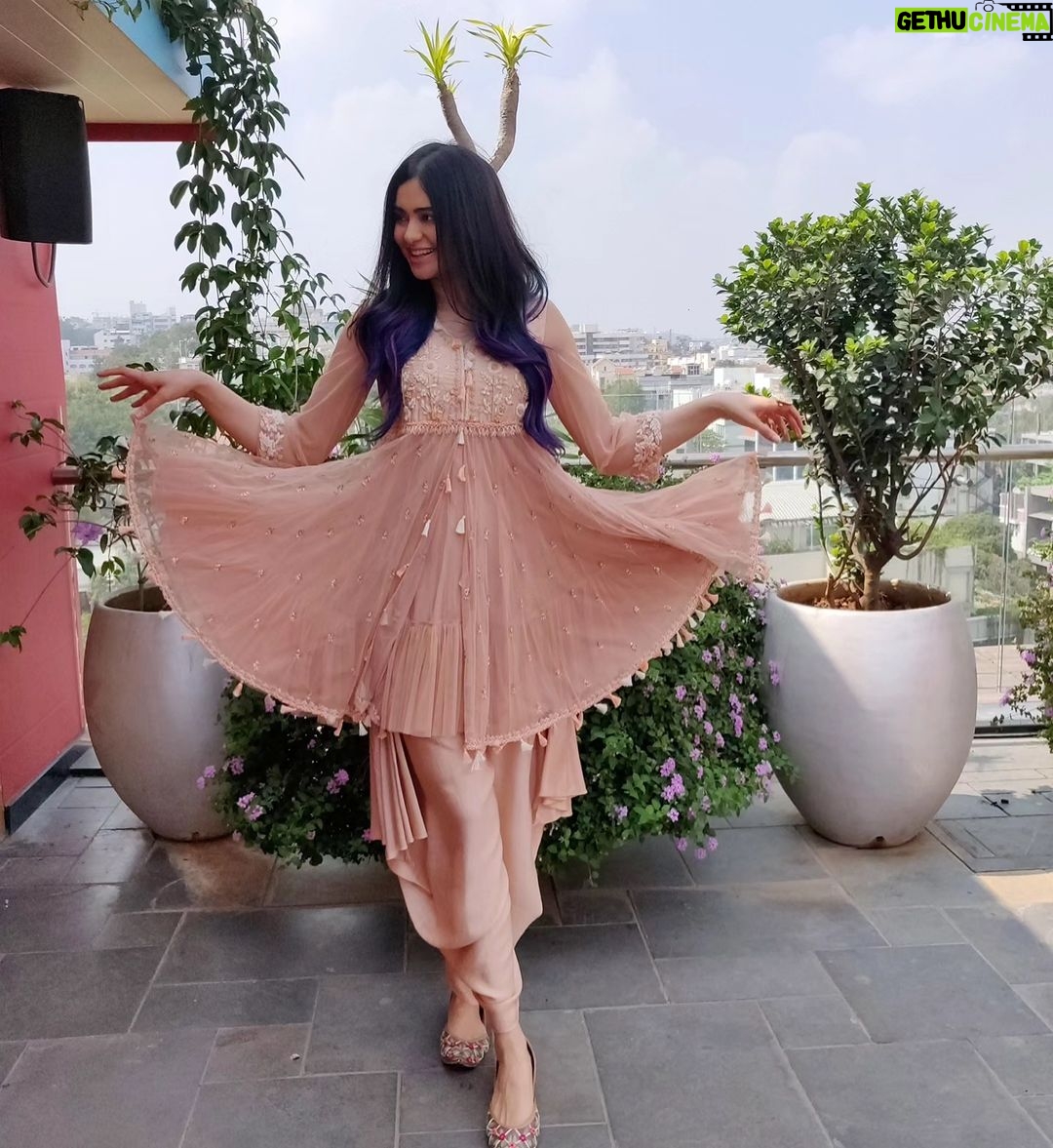 Adah Sharma Instagram - π§β¨ππ€ΈβοΈπ«π«π«π«
