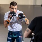Adam Borics Instagram – 🇺🇸 You have to fight some of the bad days to earn some of the best days of your life!

🇭🇺 🏹 Le kell küzdeni néhányat a rossz napokból, hogy kiérdemeljük a legjobb napokat!
#TheComeback #mma #workout #training #muaythai #boxing #striking Hungary