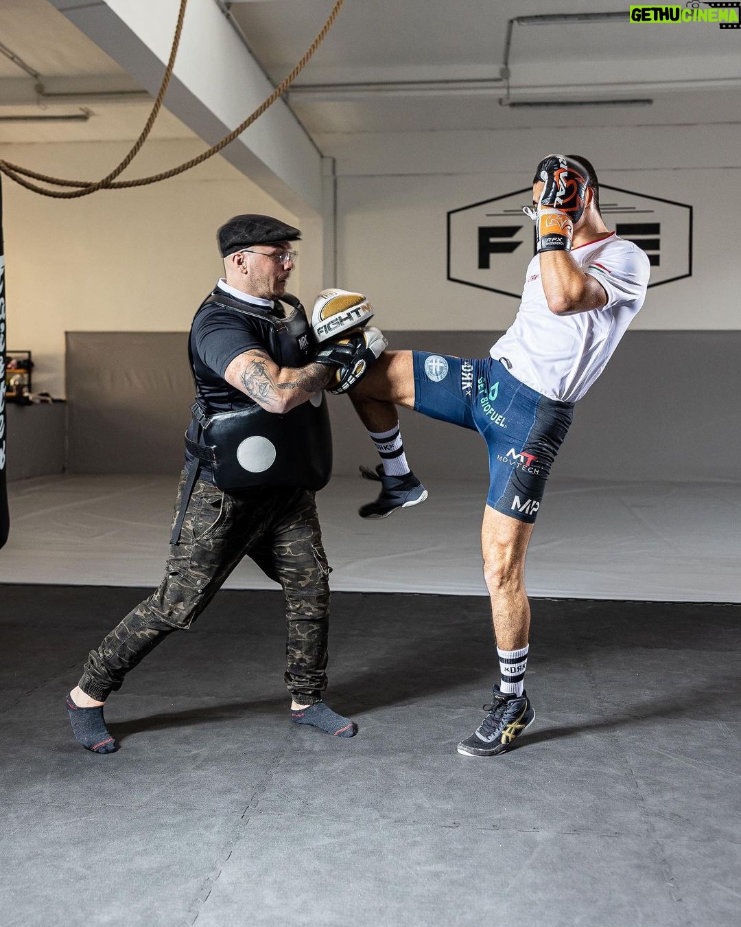 Adam Borics Instagram - 🇺🇸 You have to fight some of the bad days to earn some of the best days of your life! 🇭🇺 🏹 Le kell küzdeni néhányat a rossz napokból, hogy kiérdemeljük a legjobb napokat! #TheComeback #mma #workout #training #muaythai #boxing #striking Hungary