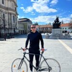 Adam Borics Instagram - 🇺🇸 The spring has finally arrived. 🤗 🇭🇺 A tavasz végre megérkezett. Dobó István tér