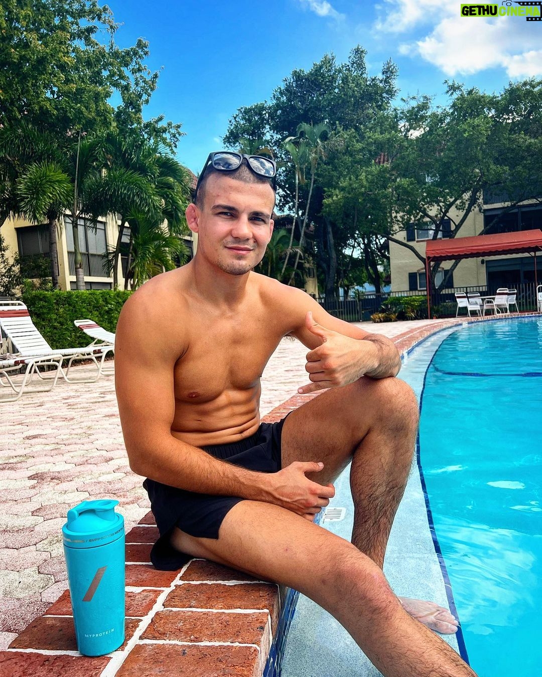 Adam Borics Instagram - 🏝☀️Last Week in Florida