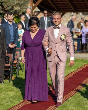 Adam Borics Instagram - 🇺🇸 Wedding
🇭🇺 Esküvő
👔 @ric_suit 
📸 @dobrovszkiphoto 
#wedding