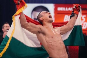 Adam Borics Instagram - 🇭🇺 Augusztus 20. Nemzeti Ünnepünk. Sok éve viszem már harcba magammal minden egyes alkalommal a 🇭🇺-t. Erőt ad számomra, minden egyes alkalommal érzem, hogy nem csak magamért, a családomért megyek harcba, hanem Magyarországért is. Hosszú út volt, teli nehézségekkel… sokszor felakartam adni, de eljött az idő. #AndNew 
🇺🇸 August 20. Happy Birthday Hungary, I went to war with this flag so manny times. Now it’s time to bring the belt to Hungary❤️🇭🇺