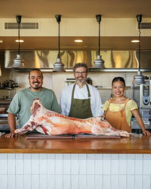 Adam Liaw Instagram - Tonight on #AdamandPoh’s Great Australian Bites @pohlingyeow and I are heading back in time (and to @visitgippsland) to explore the history of Aussie home cooking, making the ultimate lamb roast, dropping in to @hogget_kitchen, and catching up with the unstoppable @petereverettau at the Meeniyan Garlic Festival for a very special, live encore performance of Ready, Steady, Cook! (starring Poh and me)! 

Starts in 15 mins!

@meeniyangarlicfestival
#VisitVictoria 
#stayclosegofurther