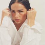 Addison Rae Instagram - 😛🌼😛🌼😛 thank u to everyone involved 💗🪽 @thepopmag @clarazara @jasminehassett @hikaruhirano @leahdarcymakeup @whitneyhellesen @loropiana
