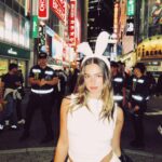 Addison Rae Instagram - 𝓱𝓪𝓹𝓹𝔂 𝓱𝓪𝓵𝓵𝓸𝔀𝓮𝓮𝓷 🐇