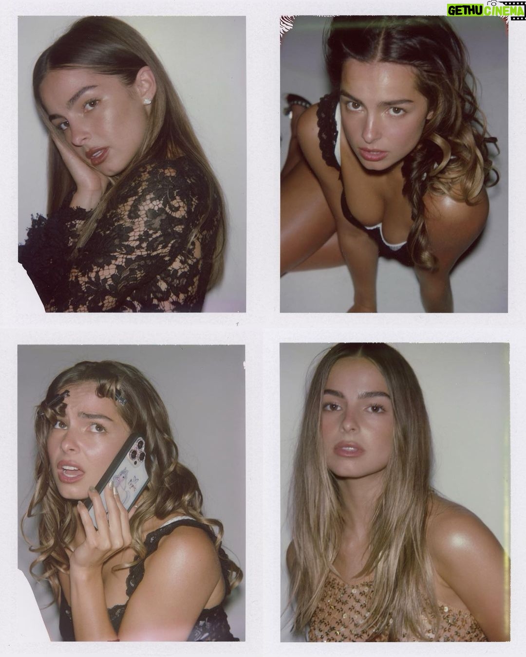 Addison Rae Instagram - I really got it bad!!!!!!!! Los Angeles, California