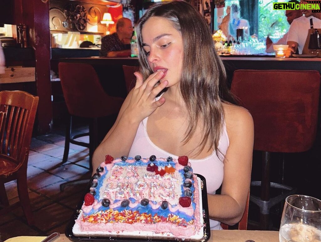Addison Rae Instagram - 23 🩰🎀🎂💋🪄