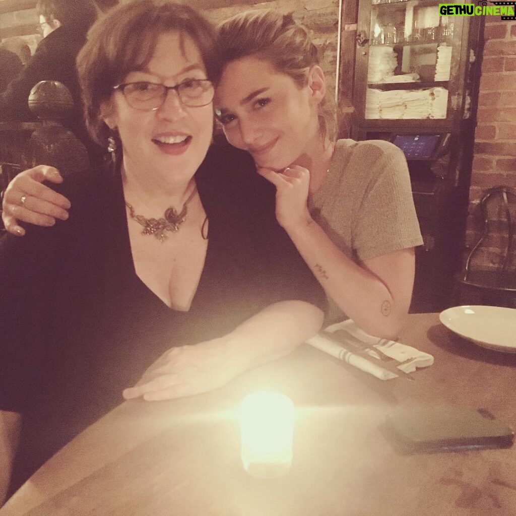 Addison Timlin Instagram - Happy birthday mommy. Thanks for being my best friend. I love you the most.