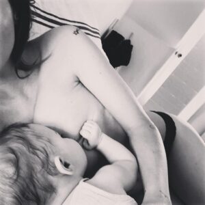Addison Timlin Instagram - So far, I have spent 122 whole ass days of my life breastfeeding my children. Its the easiest thing in the world and it’s also the fucking hardest. Sometimes it feels like no one understands just how hard it is, but then I remember all my sisters out there. I feel so grateful my body gave me this opportunity, for the quiet magical moments and for all the bleeding, crying ones too. I feel sort of corny acknowledging this hashtag holiday but the truth is at least once a day I want to quit and so far I haven’t, so I want to take a little space for myself and for others on the ride to be acknowledged today. #worldbreastfeedingweek and also #fedisbest