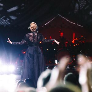 Adele Instagram - Weekend 19