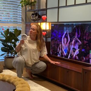 Adele Instagram - 5 ciders in 👌🏻