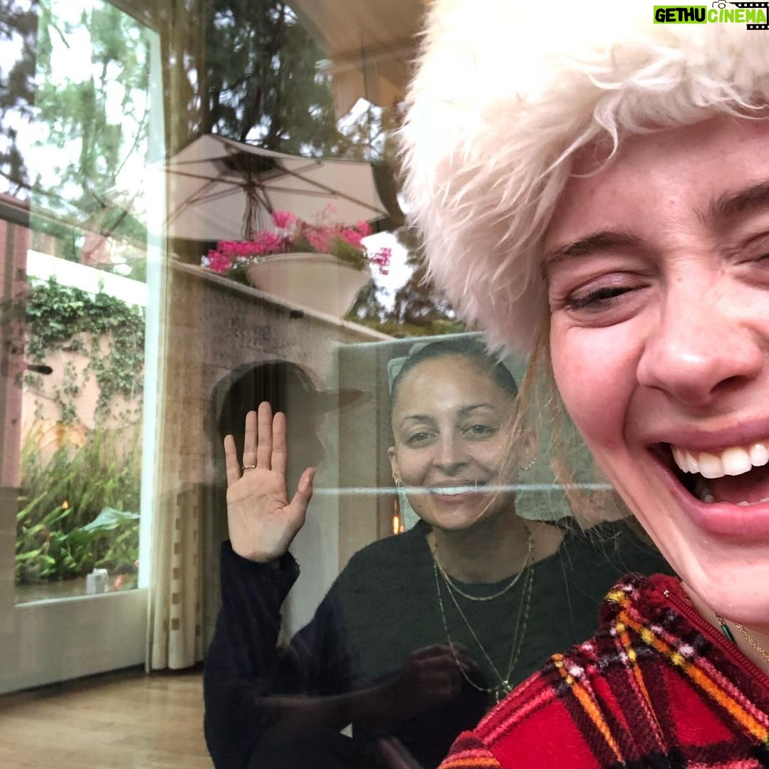 Adele Instagram - Happy belated birthday to my daily dose of grace @nicolerichie I admire you and love you so much. You are the epitome of self preservation, self love and absolute savagery! You are so so cherished by so many angel girl! Keep making us laugh babes, we adore you to the moon and back ♥️ “I’m actually furious that now she knows that” ⚰️⚰️⚰️