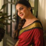 Aditi Ravi Instagram - Everything comes in time to those who can Wait.. 😊 💄 @shari_naressh_makeup 📸 @aghoshvyshnavam_avm 🥻 @kaithari_nesavu_sarees #saree #inatagram
