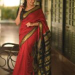 Aditi Ravi Instagram - Everything comes in time to those who can Wait.. 😊 💄 @shari_naressh_makeup 📸 @aghoshvyshnavam_avm 🥻 @kaithari_nesavu_sarees #saree #inatagram