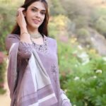 Aditi Vats Instagram - “Enchanting Lilac” “Enchanting Lilac” is a modern outlook of femininity from “The Mystic Mirage Collection”. Elegance meets tradition in this Pakistani modal suit with a chic straight cut silhouette, paired with stylish mudal pants. The ensemble boasts a distinctive neckline adorned with intricate handwork, while the shirt and dupatta feature a stunning black foil print, adding a touch of sophistication to your ethnic wardrobe. Order Placement: For pricing and order placement , please reach us via DM or email at support@jvyal.com Available in sizes M,L,Xl,XXL #jvyal #jvyal #ethnic #ethnicwear #beautifuloutfit #dresstokill #beauty #outfitstocravefor #brand #thingstowear #loveindianwear #indianwear #indianwearlove❤️🇮🇳 #kaftan #kaftansets #festivalkaftan