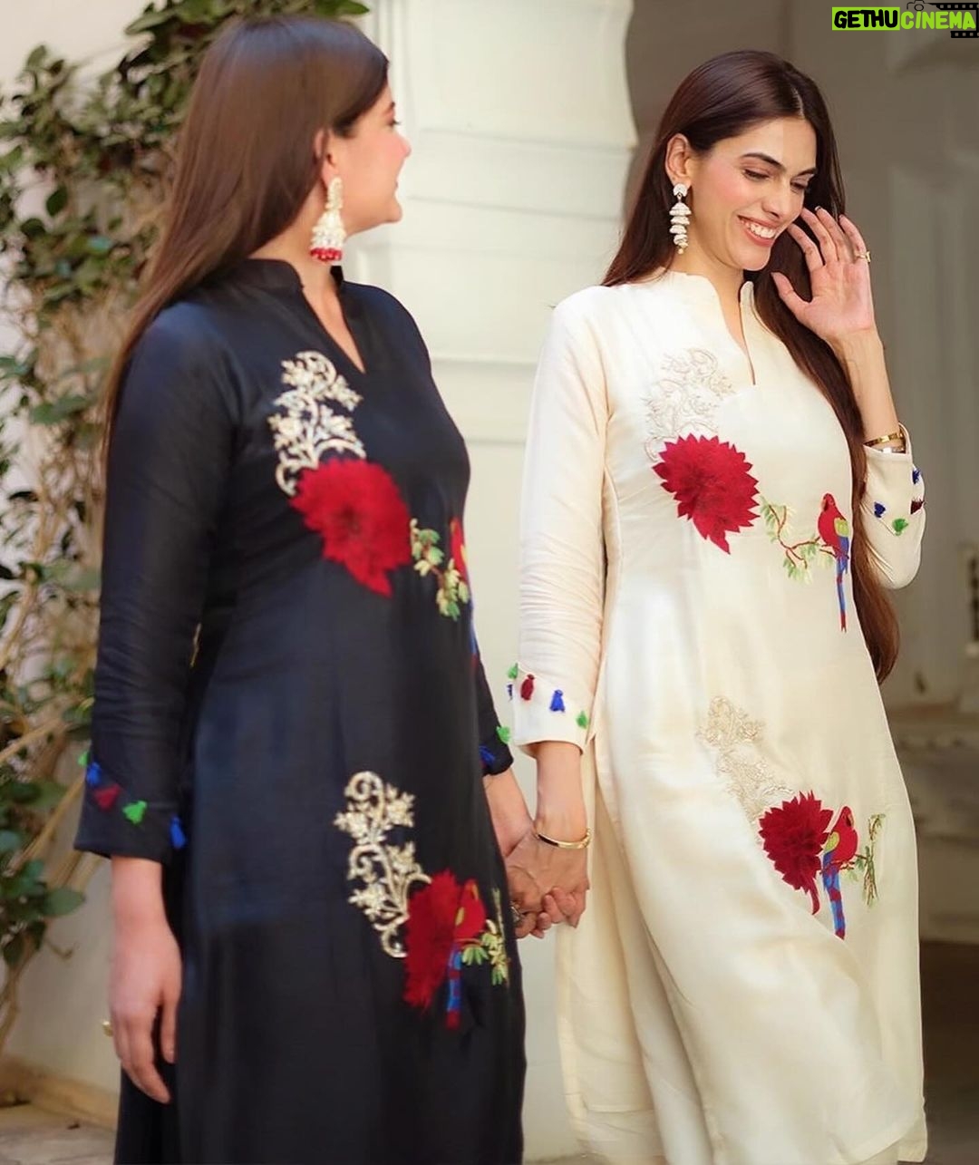 Aditi Vats Instagram - “Serenity Silk Symphony” Outfit Description: “Serenity Silk Symphony” is a our exquisite Pakistani-inspired ivory coord set from our “ The Mystic Mirage Collection “ featuring intricate handwork on the shimmering silk fabric. This ensemble exudes sophistication and elegance, making it the perfect choice for any special occasion. With its graceful design and impeccable craftsmanship, it’s a timeless outfit that will leave a lasting impression. Order Placement: For pricing and order placement , please reach us via DM or email at support@jvyal.com Available in sizes M,L,Xl,XXL #jvyal #jvyal #ethnic #ethnicwear #beautifuloutfit #dresstokill #beauty #outfitstocravefor #brand #thingstowear #loveindianwear #indianwear #indianwearlove❤️😍