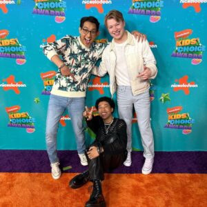 Adrian Lyles Instagram - I Kids choice awarded 🫡