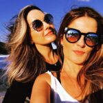 Adriana Del Claro Instagram - “Lá na beira, uh uh Lá na beira do mar” #specialmoments #ciclos #amor Brava Beach - Praia Brava