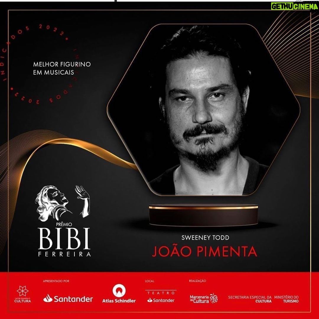Adriana Del Claro Instagram - Sweeney Todd foi indicado a 8 categorias no @premiobibiferreira mais um trabalho de um time talentoso que tenho muito orgulho e sou grata! Parabéns a todos os “Sweeneys” e aos indicados @femaiamaia @joao_pimenta @dhidurso @zenriqdpaula @pinheirodennis @rodrigolombardi @andrezzamassei @delclaroproducoes e Firma De Teatro. Obrigada aos jurados, patrocinadores, @033rooftop @simonetlcarneiro @gegedc e a todos que sempre me apoiaram. 2 anos parados, (a estreia era em 2020 e pulamos para 2022) Conseguimos. Juntos. Coração explodindo de amor e gratidão. #sweeneytodd #sondheim 033 Rooftop