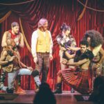 Adriana Del Claro Instagram – “Natasha, Pierre e o Grande Cometa de 1812” estreou em 2018 e inaugurou o 033 rooftop. O musical da Broadway retrata a nobreza russa de “Guerra e Paz – Live Tolstoi”, e encantou os fãs brasileiros.

“Natasha, Pierre and the Great Comet of 1812” had its debut in 2018 and was the first musical presented at 033 rooftop. This Broadway shows is a portrait of the Russian nobility of “War & Peace – Liev Tolstoi” and enchanted the Brazilian fans.