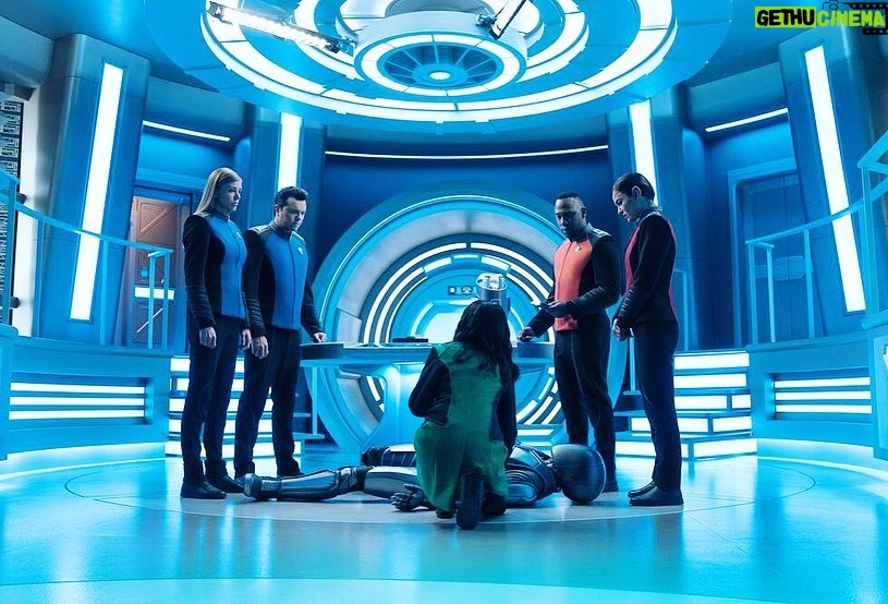 Adrianne Palicki Instagram - Thank y’all so much for the outpouring of love and support for #TheOrville New Horizons so far! Episode 2 is now streaming on @Hulu! 🥰🎉 We know you’ve been waiting a long time for this, and I’m just so glad you’re able to see all the dedication and hardwork every member of the cast & crew has put into this show! 🪐