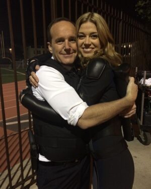 Adrianne Palicki Instagram - Remember that time I got combat training? 😂 Celebrating the 9th anniversary of #agentsofshield with some of my favorite moments. Missing these amazing times with this amazing cast! 💕 #fbf