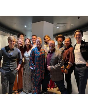 Adrianne Palicki Instagram - Couldn’t have asked for a better time last night with these amazing people for the World Premiere of @ThoughtsAndPrayersShort at the @HollyShorts Film Festival in Hollywood 😍🎬🎉

@Evan_Narro @HardyJanson @AmixTape @CaitJMC