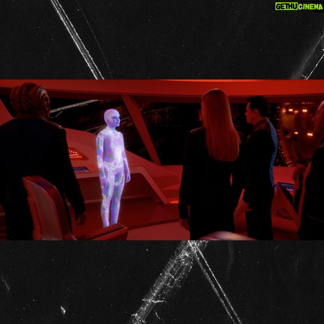 Adrianne Palicki Instagram - #MortalityParadox, the third chapter of #TheOrville: New Horizons is streaming this very moment on @Hulu! 💫 Comment your reactions (without any spoilers) down below! ✨🪐