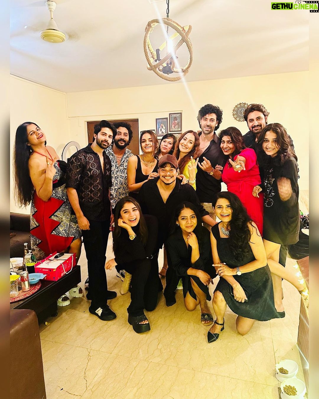Adrija Addy Roy Instagram - Happy New Year 2024 🥳 #imliefamily 🫶 Missed you guys @mohitsharmasaggie @saiketanrao @abhishekly 🥹 . . . . . . . . . . . . . . #happynewyear #2024 #newyear #celebration #love #my #imlie3 #family #imlie #photooftheday #adrijaroy #instapost #instagood #instadaily #instalove #instalike #insta #instagram . Mumbai, Maharashtra