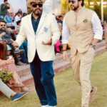 Aftab Shivdasani Instagram - Thank you @vishaalmathur291 for inviting me to witness my first ever Polo match at the prestigious MDM Polo Cup, Jodhpur. It was a wonderful watching this fascinating sport so closely. I also had the pleasure of meeting His Highness Gaj Singh ji of Marwar and learning about his love for the sport. It was also great watching His Highness Sawai Padmanabh Singh of Jaipur in action and learning about his passion for the sport apart from being a very down to earth person. It was a pleasure meeting you @pachojaipur and @gauravikumari . My best wishes. ✨🐎