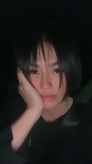 Agnez Mo Instagram - Hi 🤍 

#AGNEZMO

Black hair don’t care