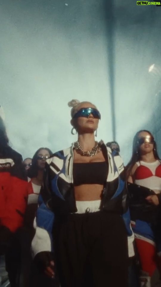Agnez Mo Instagram - Calling all Crews, Duos, and Solo dancers, World of Dance DV (Dance Visual) Competition has started! Featuring the new hit song ”Get Loose” by Agnez Mo featuring @ciara Brought to you by: @worldofdancerecords and @agnezmo Video submissions are qualified to win $3000 in cash and prizes! Judging is based on choreography and videography. All submissions must be in by August 4th – Midnight PT For complete rules, visit worldofdancerecords.com #wodgetloose #agnezmogetloose
