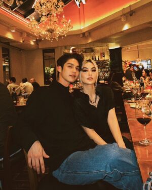 Agnez Mo Instagram - 🍷

#AGNEZMO