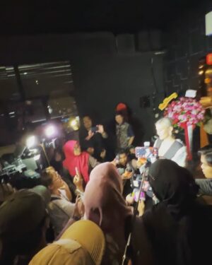 Agnez Mo Instagram - Last night, as the co founder of Eventori, I thank all the invitees, and all the key players of Entertainment business in Indonesia for coming and celebrating the 3rd year anniversary of @eventori.id 

Eventori: an entertainment ecosystem that we created to help local talents get the best opportunities they can get, NOT JUST for talents in big cities but also for smaller cities.

At the same time, Eventori also creates the platform, such as creating events for talents in Indonesia to showcase their craft. 

We also help event organizers finding the talents they need (singers, influencers, entertainers, dancers) by providing over 12,000 talents signed to us (including influencers) to choose from (yes, thats twelve thousand talents) 

#AGNEZMO #BOSSshit #mogulmove