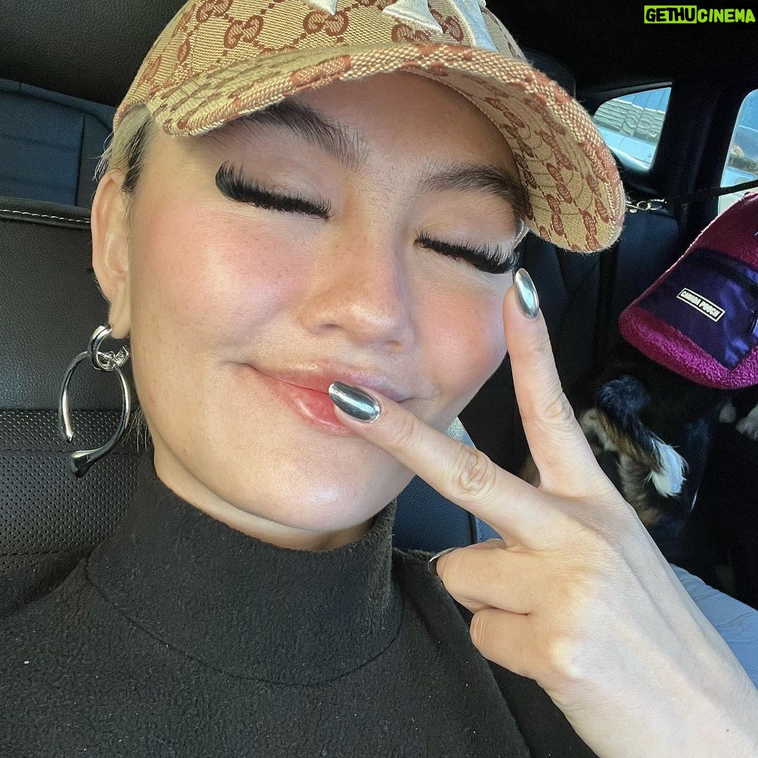 Agnez Mo Instagram - Excited to see my name amongst these amazing artists 🥹 #38 on @mediabasecharts #MediaBase MOST PLAYED songs on US Urban and R&B IN THE YEAR of 2022!! 🥹 This feels even better cuz i get to represent #AAPI on this chart!! The love is real!! Thanks for supporting, listening, sharing, requesting, loving. I love you 🤍 #AGNEZMO #AGNEZMOPatience