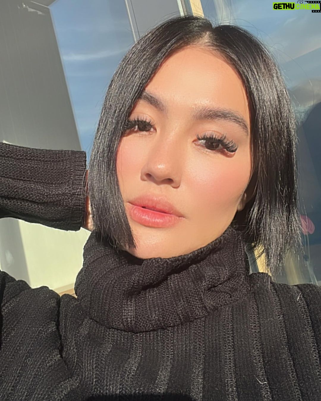 Actress Agnez Mo HD Instagram Photos And Wallpapers December 2023 