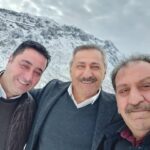 Ahmad Jola Instagram – سێڵفیەک بە دەستی خۆم لەگەڵ مالەی برام و هاوڕێی زۆر خۆشەویستم کاکە سەرخێڵ 
٥/۲/۲٠۲٠
admin/@7amajola