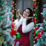 Aima Rosmy Sebastian Instagram - 🎄Merry Christmas 🎄 Dubai, United Arab Emirates