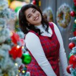 Aima Rosmy Sebastian Instagram - 🎄 Merry Christmas 🎄 Shot by @midhun.mohan_ 🎥 Attire @amazebyashiyajesel 👗