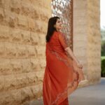 Aima Rosmy Sebastian Instagram - 🍁Capturing the awesomeness of six yards of pure grace with stunning saree designs from @tazzels3 🍁 Saree by @tazzels3 Shot @midhun.mohan_ 📸 . . . . . #sareelove #saree #festive #festivevibes Dubai, United Arab Emirates