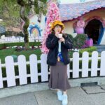 Aina Fukumoto Instagram - ディズニーランド🏰💖 お昼すぎにインパ🫶🏽この日もそんな混んでなかったからゆっくり色々回れて乗りたいのは制覇してきた😎✨ ショー外れたのは悔しかったけど😂😂😂 ランドでもミッキーに会えたから大満足です🥺💓ミッキーの家可愛かった🥺🫶🏽 エレクトリカルパレードは安定すぎる迫力と綺麗さでしっかり最後まで見ました🤭✨ #ディズニーランド #ディズニー #Disney #disneyland #夢の国 #🏰 #🐭🏰 #エレクトリカルパレード #ミッキー #ミニー #ミッキーマウス #ミニーマウス #バケーションパッケージ #満喫 #はっぴー #40周年 #40周年ディズニー #美女と野獣 #旅行 #旅行好きな人と繋がりたい #travel #💖