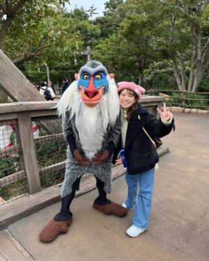 Aina Fukumoto Instagram - ディズニーシー🌏✨
乗りたかったアトラクション全部乗れて、限定ドリンクも何種類も堪能して、いっぱい写真撮ってゆっくり楽しめました🤭❤️

観たかったビリーヴも観れて大満足🥺💖

ミッキーミニーとも会えてテンションあがりまくったよ🥺❤️❤️❤️
夢の国の余韻ってほんまにすごい👏

新エリアできたらまた来たいなあ🤭💖

#ディズニーシー #ディズニー #Disney #disneysea #🌏 #ビリーヴシーオブドリームス #ショー #ミッキー #ミニー #ミッキーマウス #ミニーマウス #40周年 #40周年ディズニー #バケーションパッケージ #夢の国 #幸せ #最高 #旅行 #旅行好きな人と繋がりたい #travel #❤️