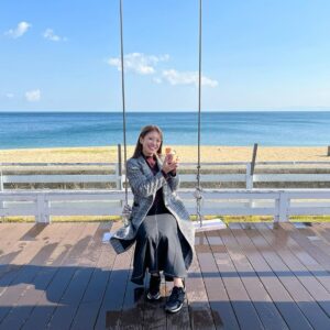 Aina Fukumoto Instagram - ずっと行きたかった芋菓子しみずの淡路島店🫶🏽🩷

焼き芋ブリュレが美味しすぎたあ🤤💕
お芋自体はねっとり食感で表面がブリュレやからパリパリで、芋本来の甘みもすごくて🥺🥺🥺
ぺろっと完食でした🙏✨

次は違う商品も食べたいなあ🫶🏽

#淡路島 #高級芋菓子しみず #淡路島グルメ #淡路島カフェ #淡路島観光スポット #焼き芋専門店 #焼き芋 #ブリュレ #スイーツ #スイーツ好きな人と繋がりたい #スイーツ巡り #スイーツデ部 #sweets #甘いもの #甘いもの大好き #🍠 #🩷