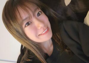 Aina Fukumoto Instagram - 今日寒すぎた🥹🥹🥹
冷えたあとにあったかい部屋いくと一気に睡魔が、、、😪笑

明日はちょっとでも暖かくなりますように🥺
あ、雨も降りませんように🥺🙏

#ロケ #楽しかった #後半 #ほぼ #保育士 #やった #🤭
#明日 #晴れますように #☀️